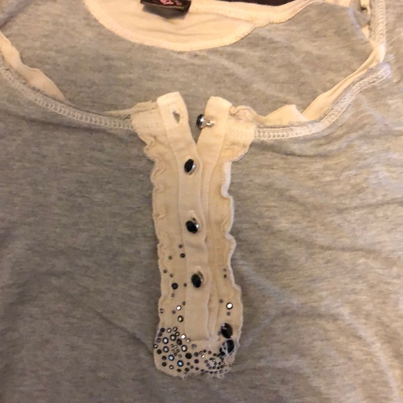 Shirt - Picture 3 of 6